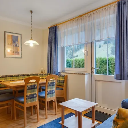 In Near Amade クライナル