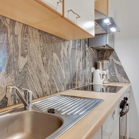 Apartament In Near Amade