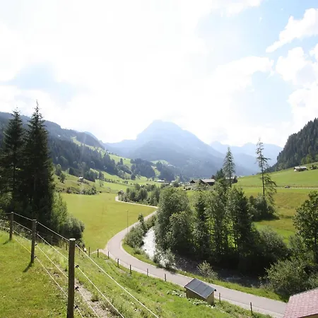 In Near Amade Apartament